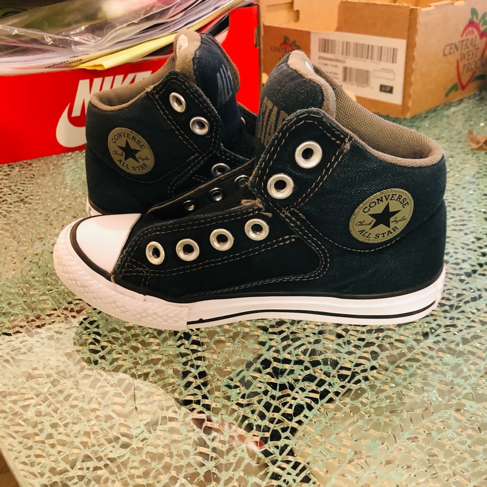Converse size 12